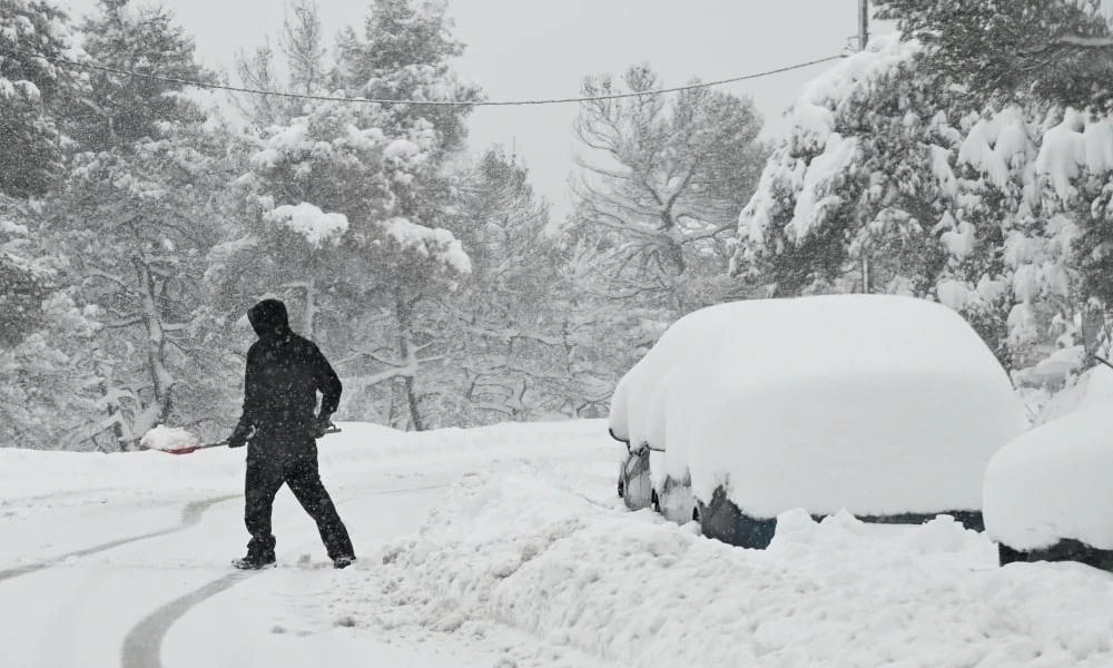 Συνεχίζεται το κρύο τις επόμενες μέρες - Πότε και πού θα εκδηλωθούν βροχές και χιόνια